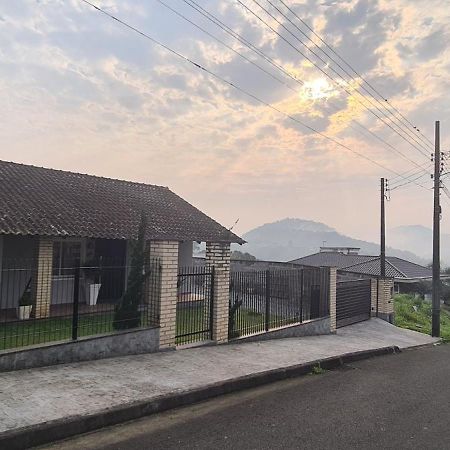 Casa Aconchegante Em Pomerode Ngoại thất bức ảnh